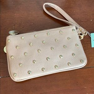 🤍NWT🤍Deux Lux Blush Wristlet